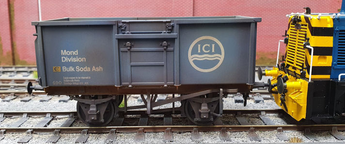 LIMA O GAUGE KENDALL & CO REDHILL STEEL SIDED MINERAL WAGON 26 nz 
