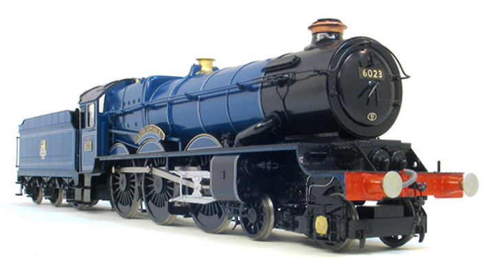 Tower Brass King Edward II finished in BR Blue that has recently completed through the workshops.  Image courtesy of Railway Modeller
